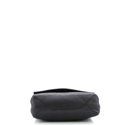 Louis Vuitton Lockme Ii Handbag Leather