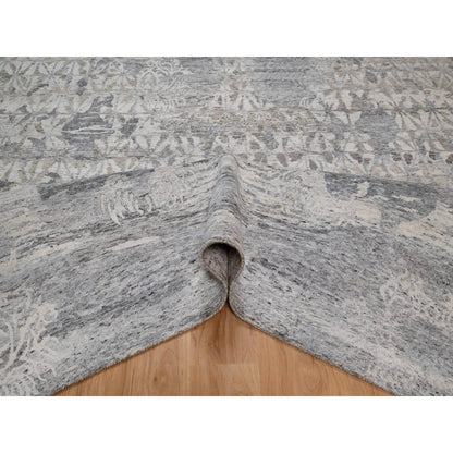 8'X10'1" White Nepali Modern Design Undyed Natural Wool Hand Knotted Rug