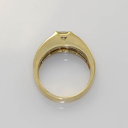18K Yellow Gold Diamond Ring 1.00Ct Ctr Princess,