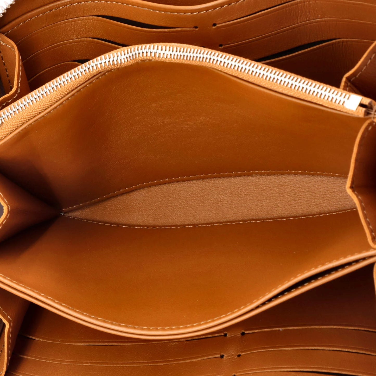 Louis Vuitton Zippy Wallet Mahina Leather