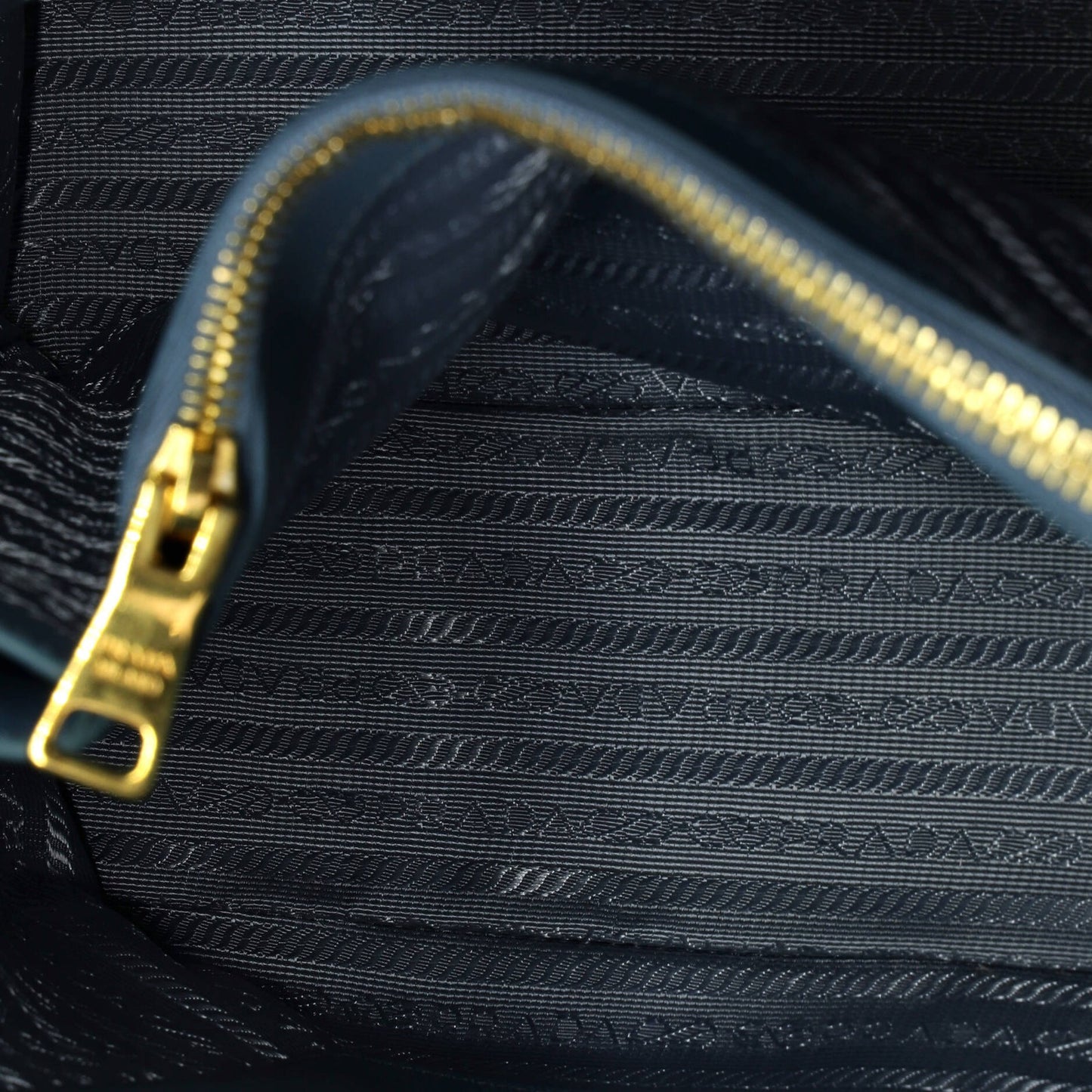 Prada Open Promenade Bag Saffiano Leather Large