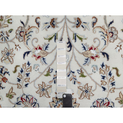 7'10"X10' White Hand Knotted Nain With Flower Design Wool And Silk Rug