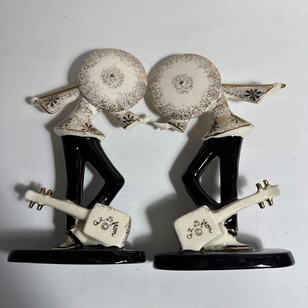 Vintage G. Z. Lifton 1941 Pair Pottery Figurine Moss Lamp Collector'S Book