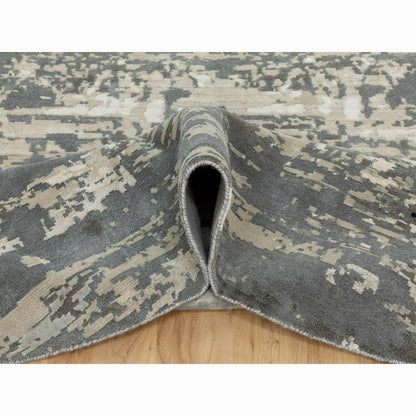 8'3"X8'3" Abstract Design Wool & Silk Hi-Low Pile Hand Knotted Round Rug