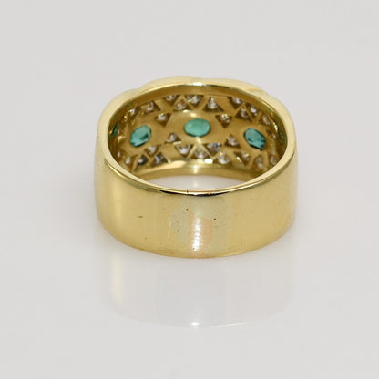 14K Yellow Gold Emerald & Diamond Ring .50Tdw,