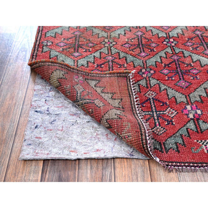 2'8"X9'10" Red Vintage Northwest Zoroastrian Hand Knotted Wool Runner Rug