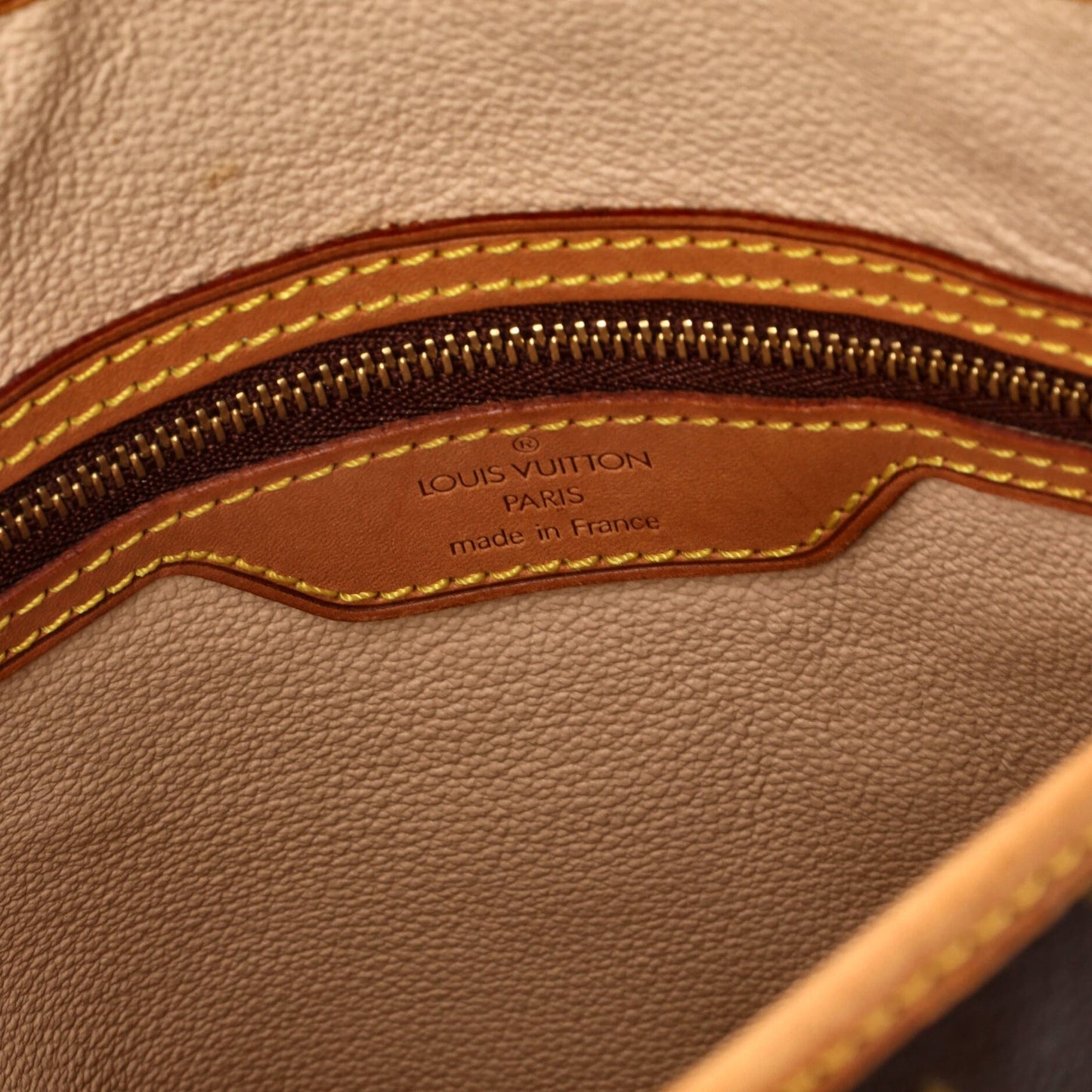 Louis Vuitton Petit Bucket Bag Monogram Canvas