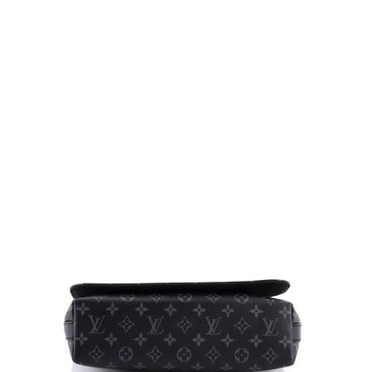 Louis Vuitton District Messenger Bag Monogram Eclipse Canvas Mm