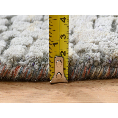 5'10"X5'10" Cream Abstract Design Wool And Silk Hand Knotted Round Rug