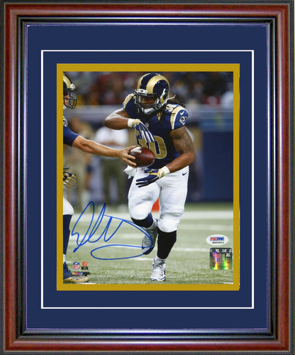 Todd Gurley Autographed Framed 8X10 Photo (Psa)
