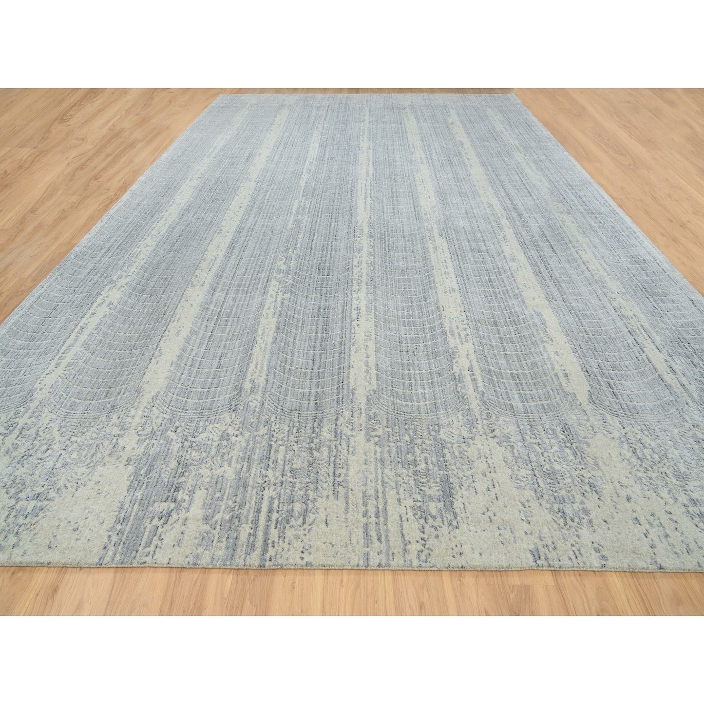 Rug 12'x17'10" Gray Wool And Plant Based Silk Hand Loomed Oversized