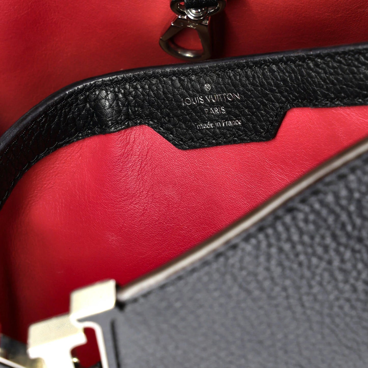 Louis Vuitton Capucines Bag Leather Pm