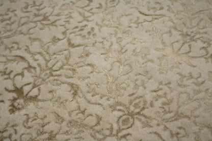 7X10 Ft Hand-Knotted Wool & Silk Oriental Rug 400