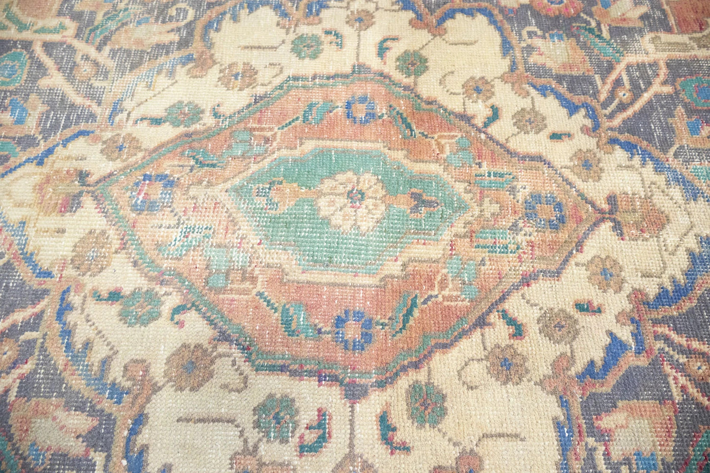 Muted floral classic oriental wool rug for dining room 9x12 ft carpet