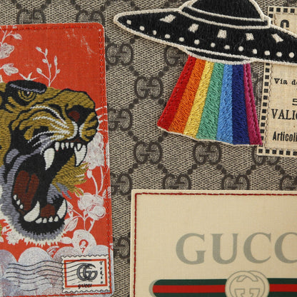 Gucci Courrier Pouch Gg Coated Canvas With Applique