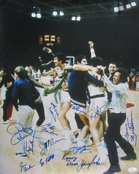 1972 Team Usa Basketball 13X Team Signed 16X20
