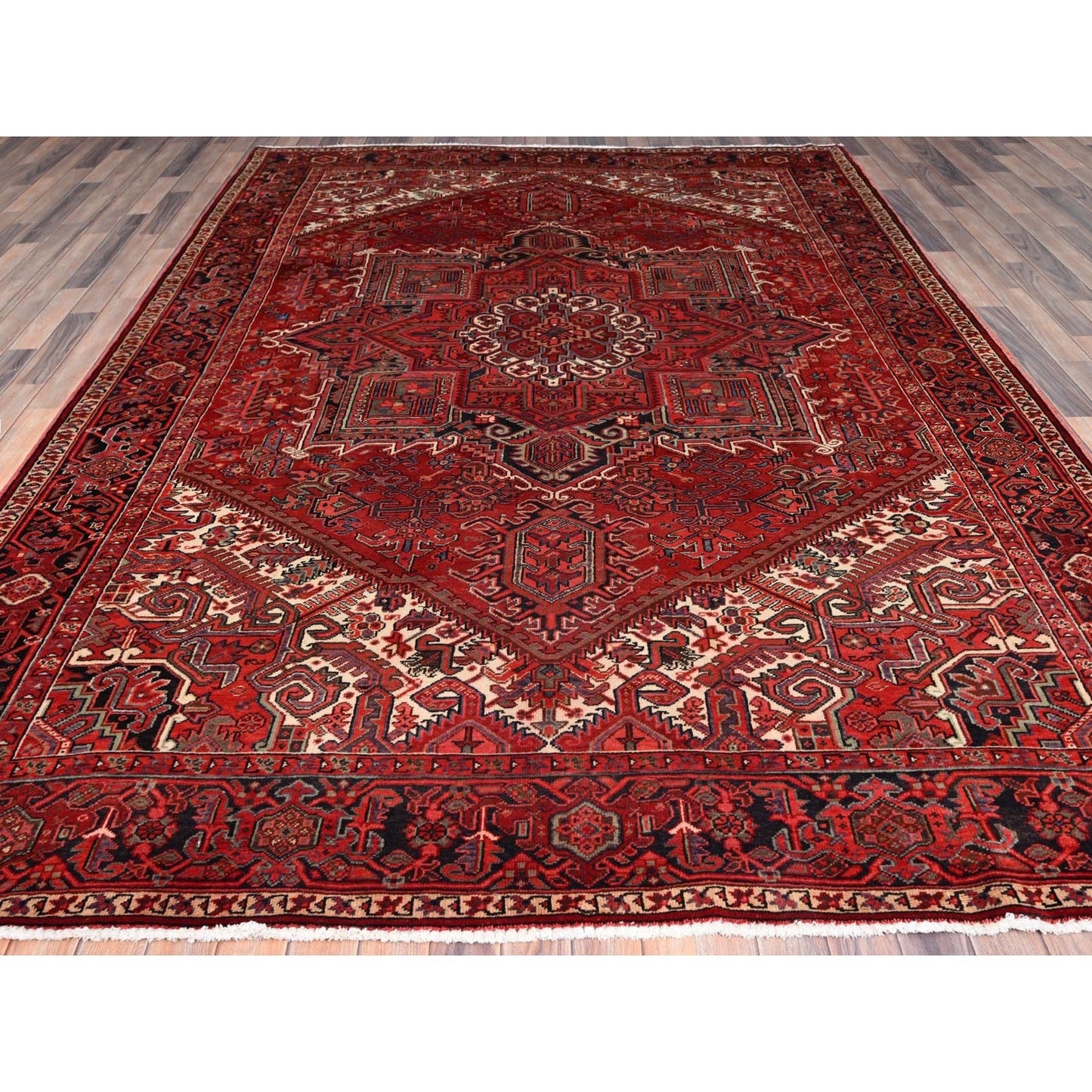 8'1"X11' Garnet Red Antique Village Motifs Heris Wool Hand Knotted Rug
