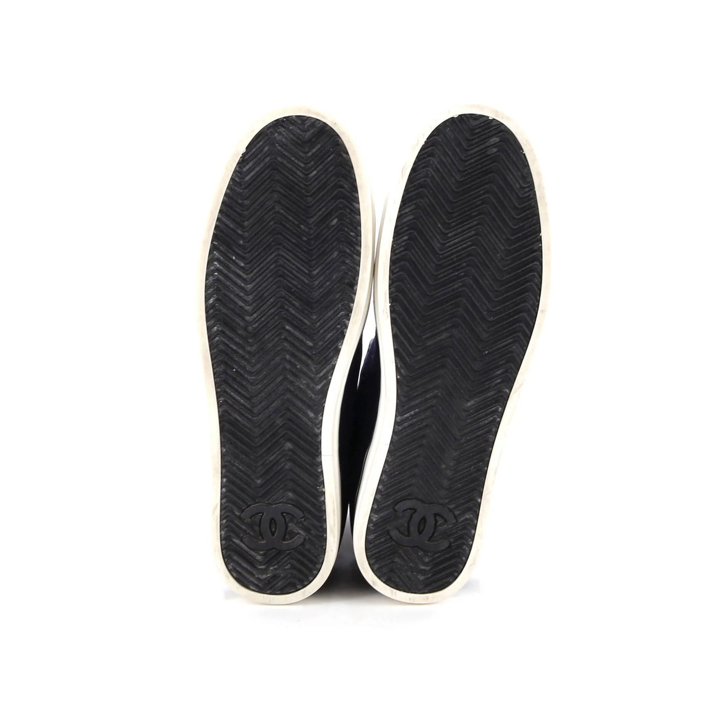 Chanel Women'S Cc Belt Cap Toe Boots Quilted Suede