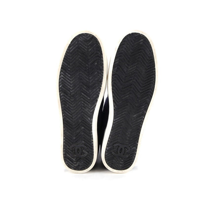 Chanel Women'S Cc Belt Cap Toe Boots Quilted Suede