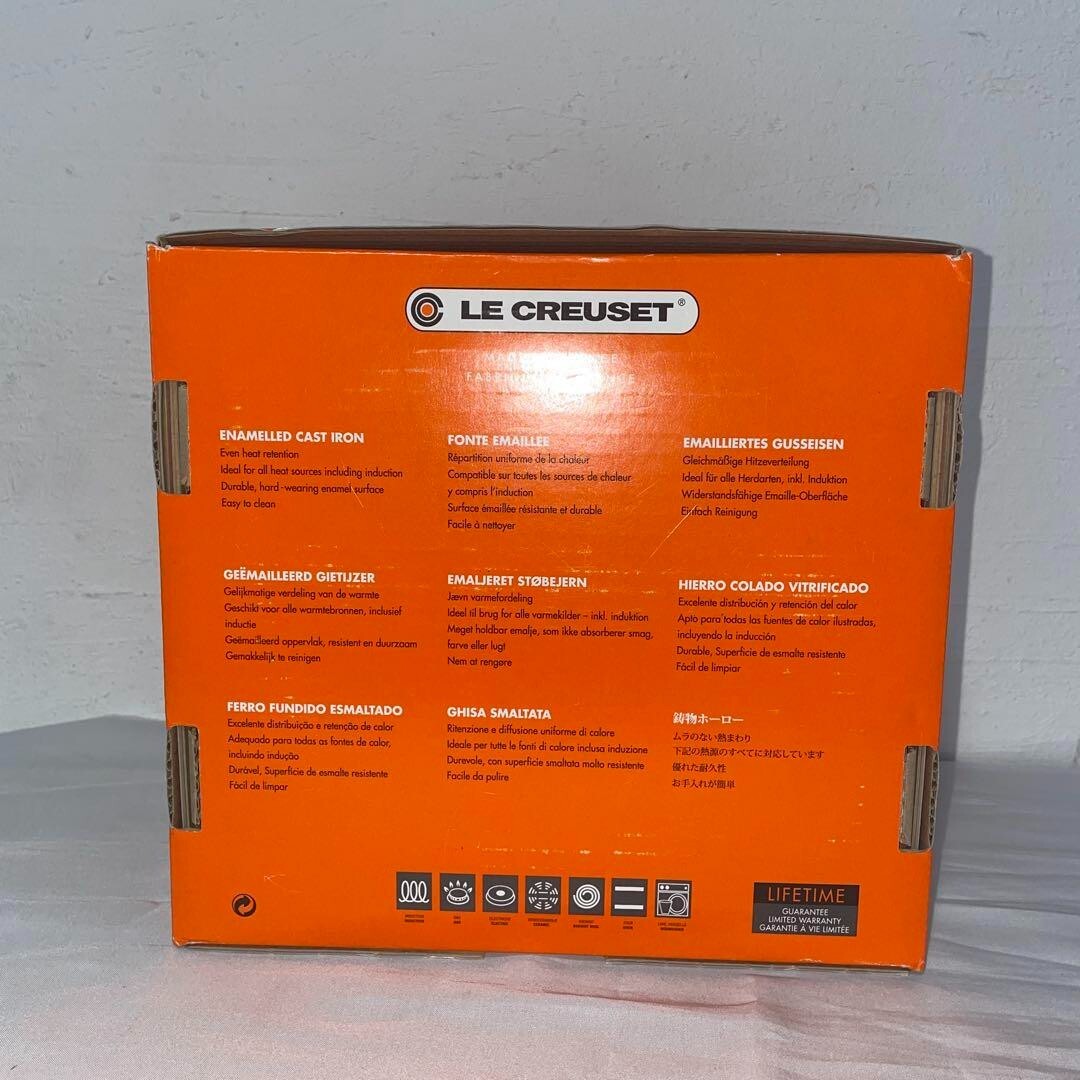 Pan Le Creuset Cocotte Fleur Flower Plate Dish 20cm 1.1L Cast Iron Shallow