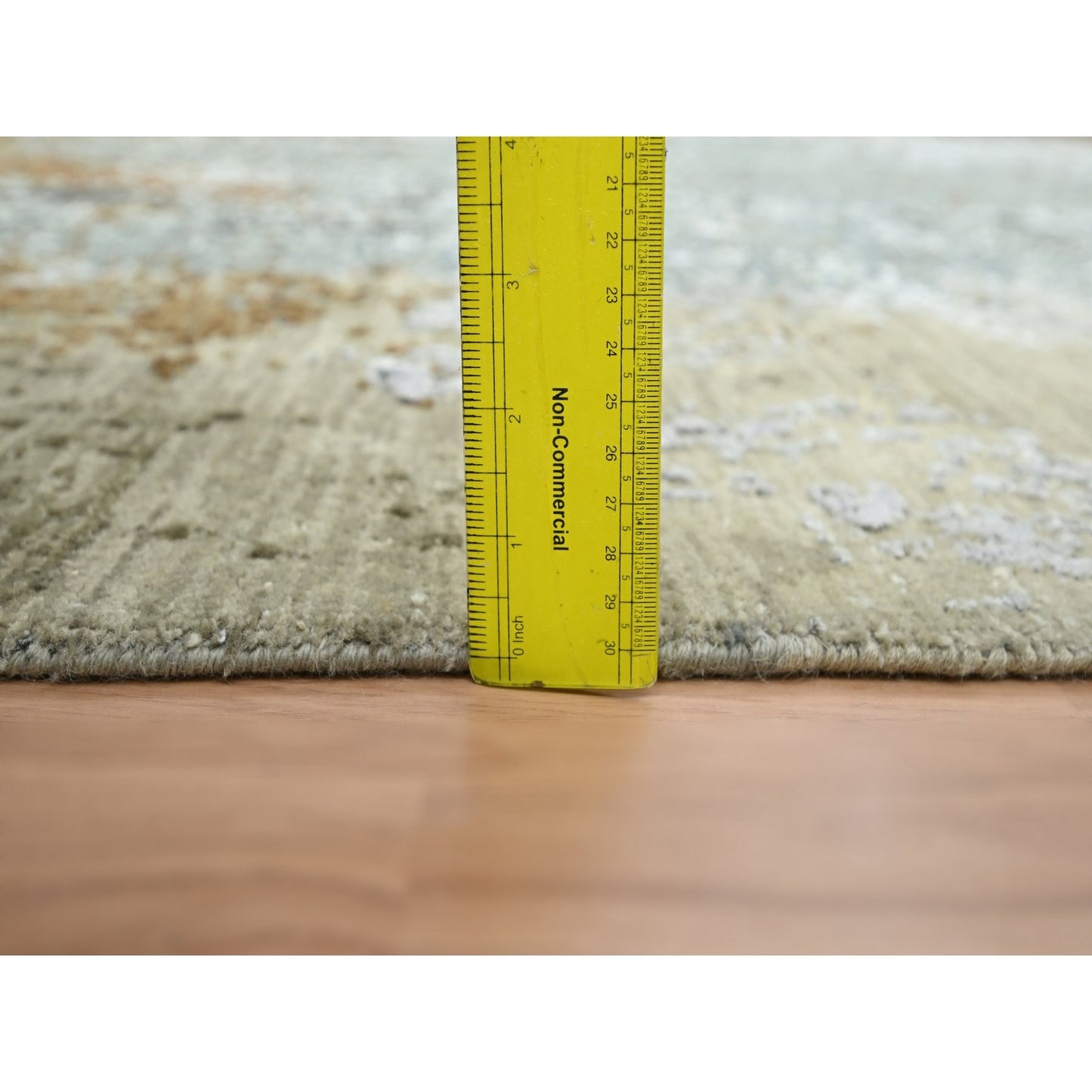 6'1"X9'1" Gray-Brown Abstract Design Pure Wool Hand Knotted Oriental Rug