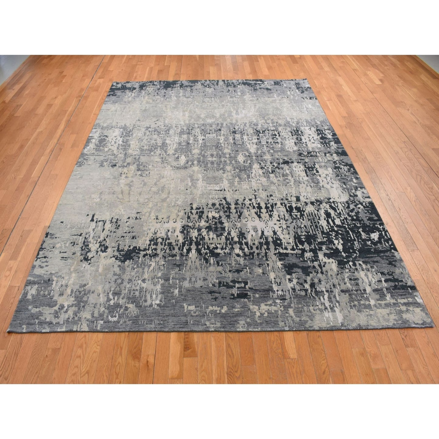8'10"X11'8" Cloud Gray Erased Design Wool With Real Silk Hand Knotted Rug