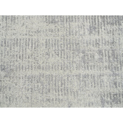 Rug 6'x6' Hand Loomed Wool and Silk Gray Fine Jacquard Round