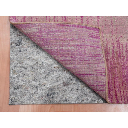 4'1"X6'2" Hand Knotted Pink Vertical Ombre Design Natural Wool Rug