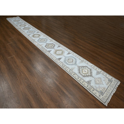 2'9"X21'9" Gray Zoroastrian Village Inspired Wool Hand Knotted Runner Rug