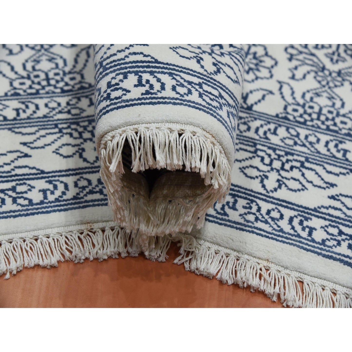 8'X9'9" Ivory Hand Knotted 100% Cotton Agra Design Rug