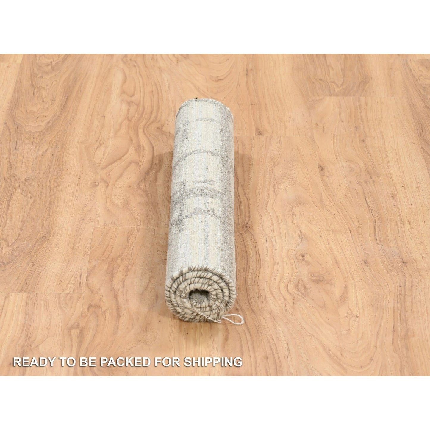 2'1"X3'1" Ivory Hand Spun Undyed Natural Wool Hand Knotted Mat Rug