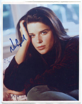 Neve Campbell Autographed 8X10 Photo