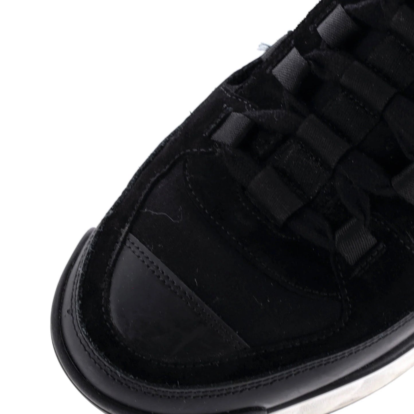 Chanel Women'S Cc Cap Toe Logo Sneakers Suede And Mixed Fibers