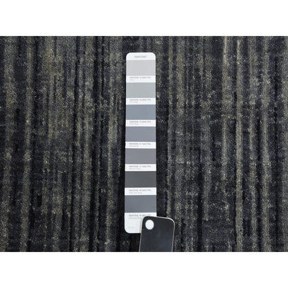 2'6"X12'6" Gray Modern Ombre Design Pure Wool Hand Knotted Runner Rug