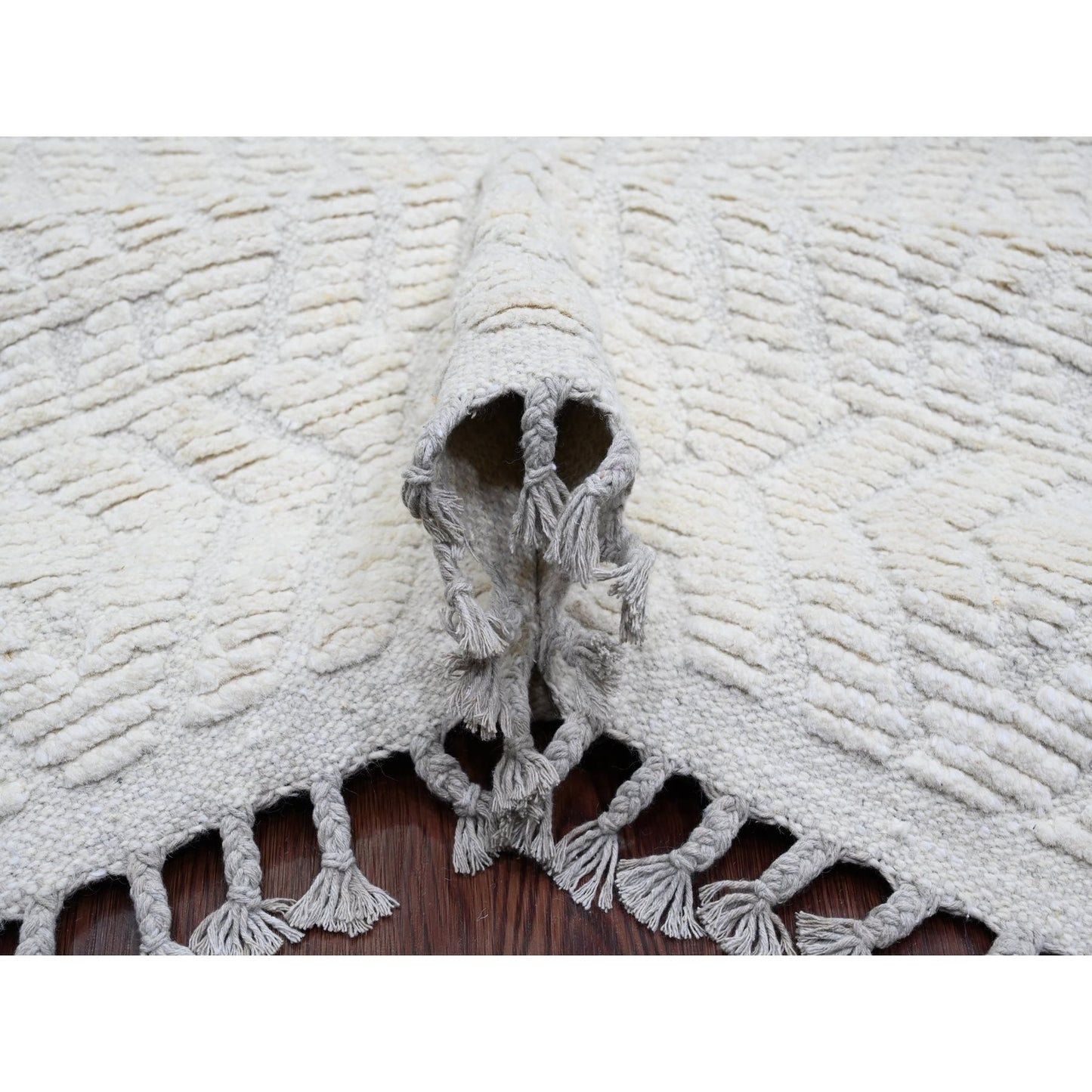 9'10"X14'1" White Moroccan Weave Diamond Pattern Hand Knotted Wool Rug