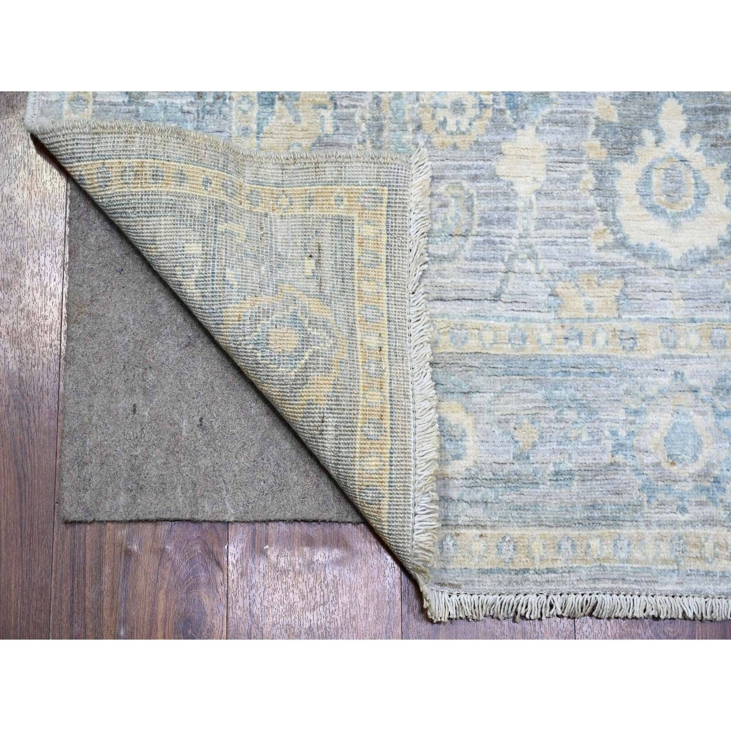 3'10"X11'9" Cloud Gray Finer Peshawar Wool Hand Knotted Rug