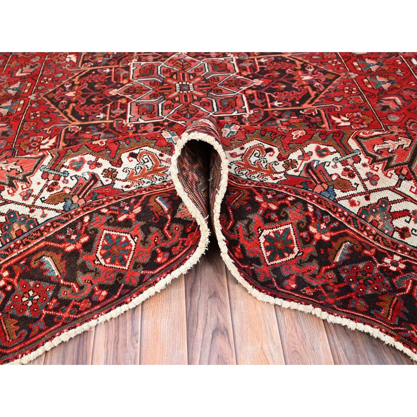 7'7"X11' Red Worn Wool Hand Knotted Semi Antique Zoroastrian Heris Rug