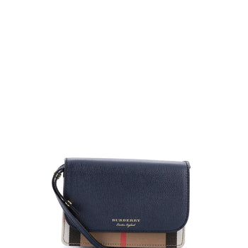 Burberry Hampshire Wallet On Chain Leather And House Check Canvas