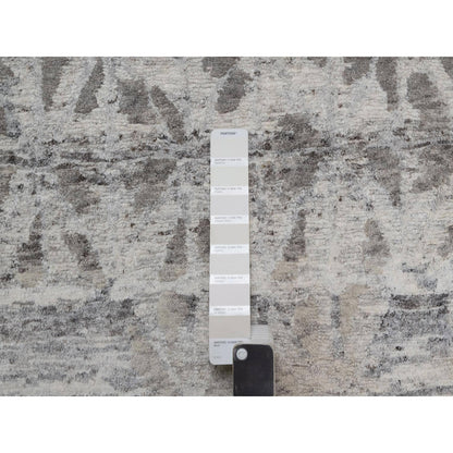 8'X10'1" White Nepali Modern Design Undyed Natural Wool Hand Knotted Rug