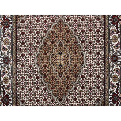4'X6' Tebraz Mahi Fish Medallion Design Wool And Silk Handknotted Rug
