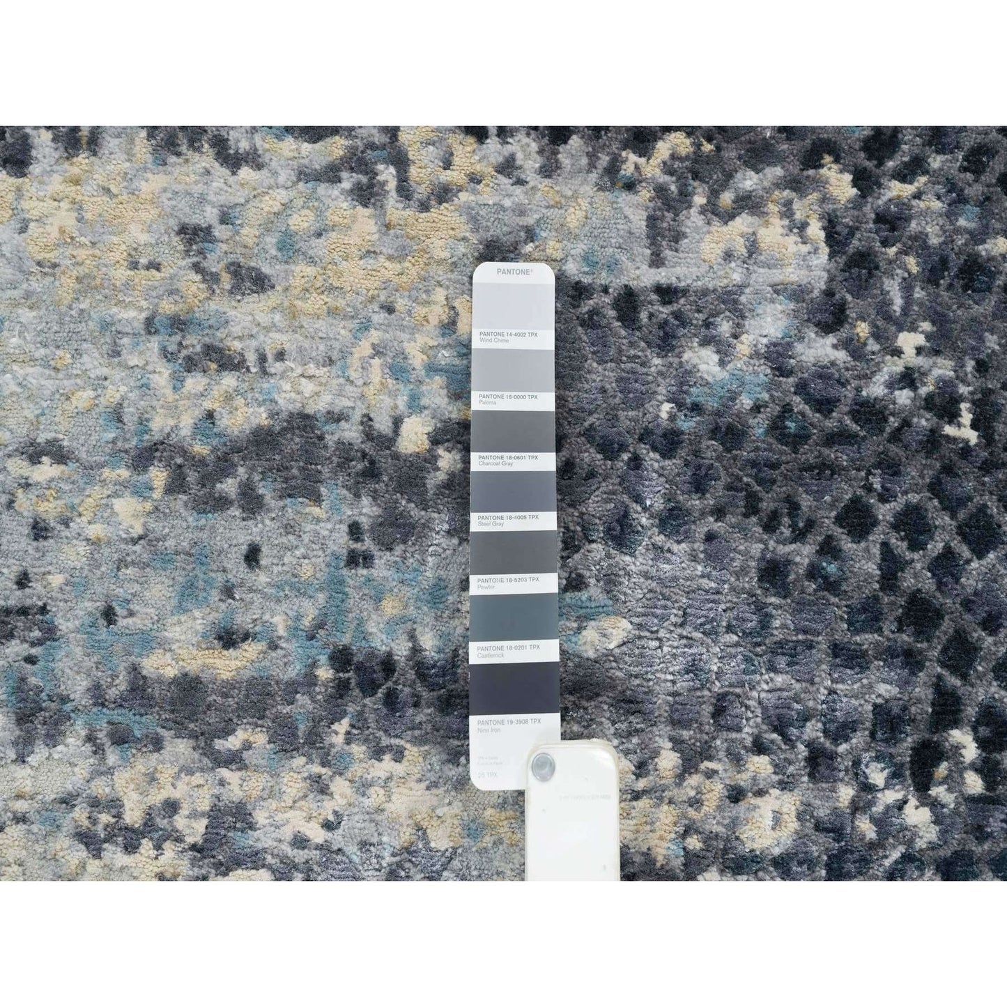 2'6"X7'9" Blue Modern Design Wool And Silk Hand Knotted Runner Rug