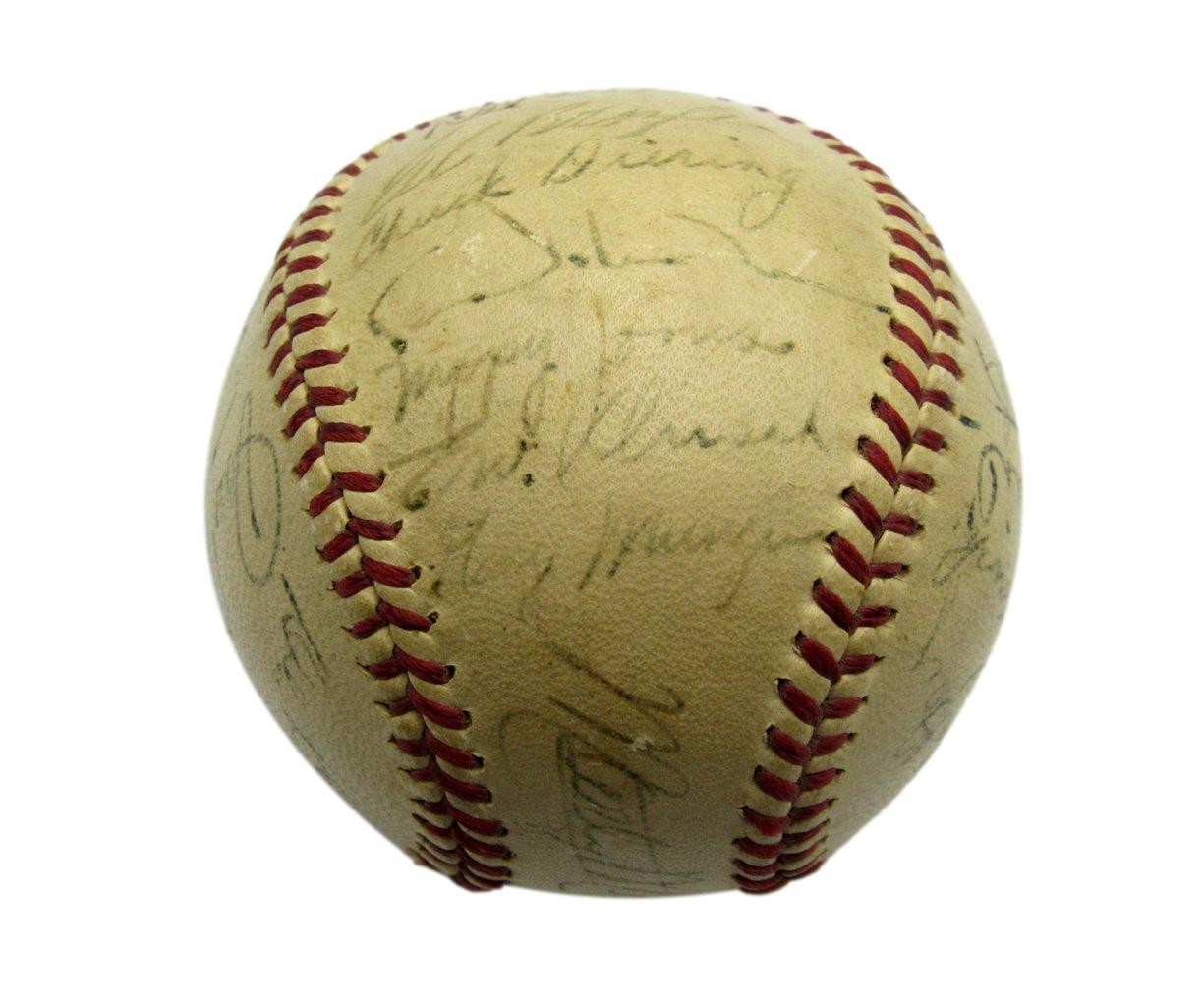 1947 St Louis Cardinals Team Signed Baseball (23) Stan Musial Hof Beckett Bas 14