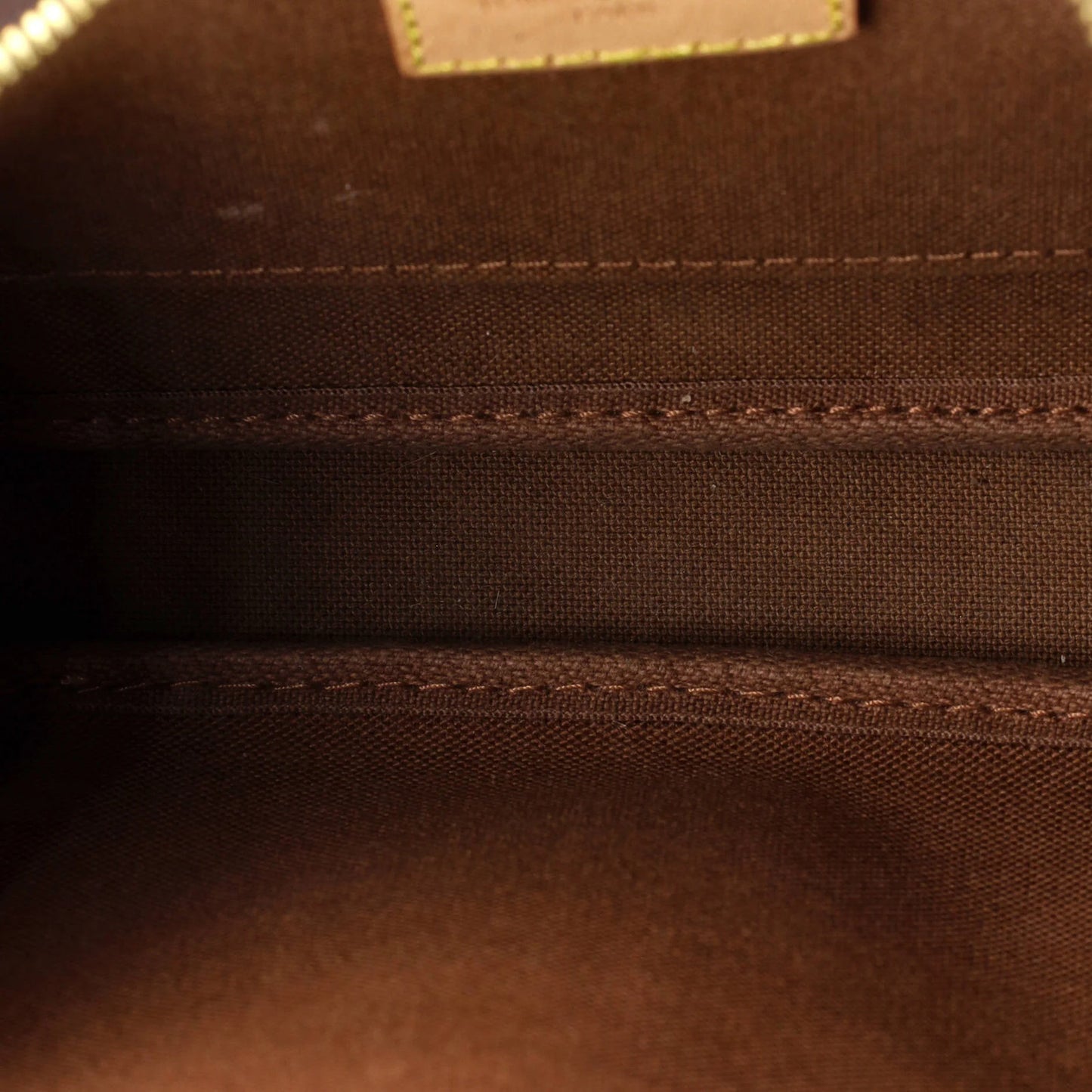 Louis Vuitton Multi Pochette Accessoires Monogram Canvas