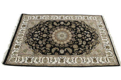 Handmade Wool Indo-Nain Floral Oriental Rug