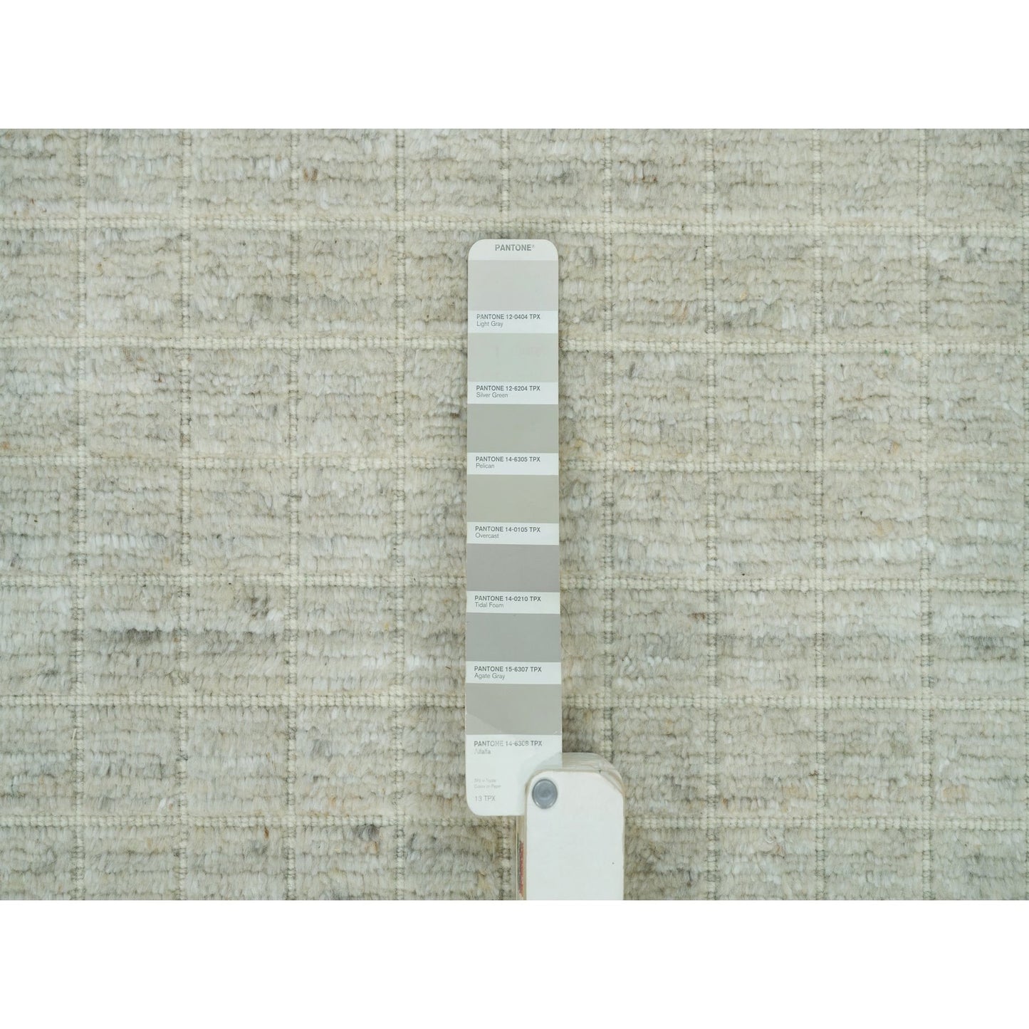 10'X13'9" Ivory Plain Decor Modern Box Design Loomed Knotted Wool Rug