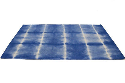 Tie-Dye Design Navy Blue Hand-Tufted Plush 5X8