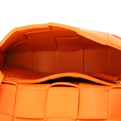 Bottega Veneta Cassette Crossbody Bag Maxi Intrecciato Leather Small