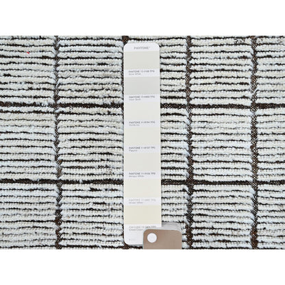 9'6"X11'8" White Moroccan Weave With Box Design 100% Wool Hand Knotted Rug