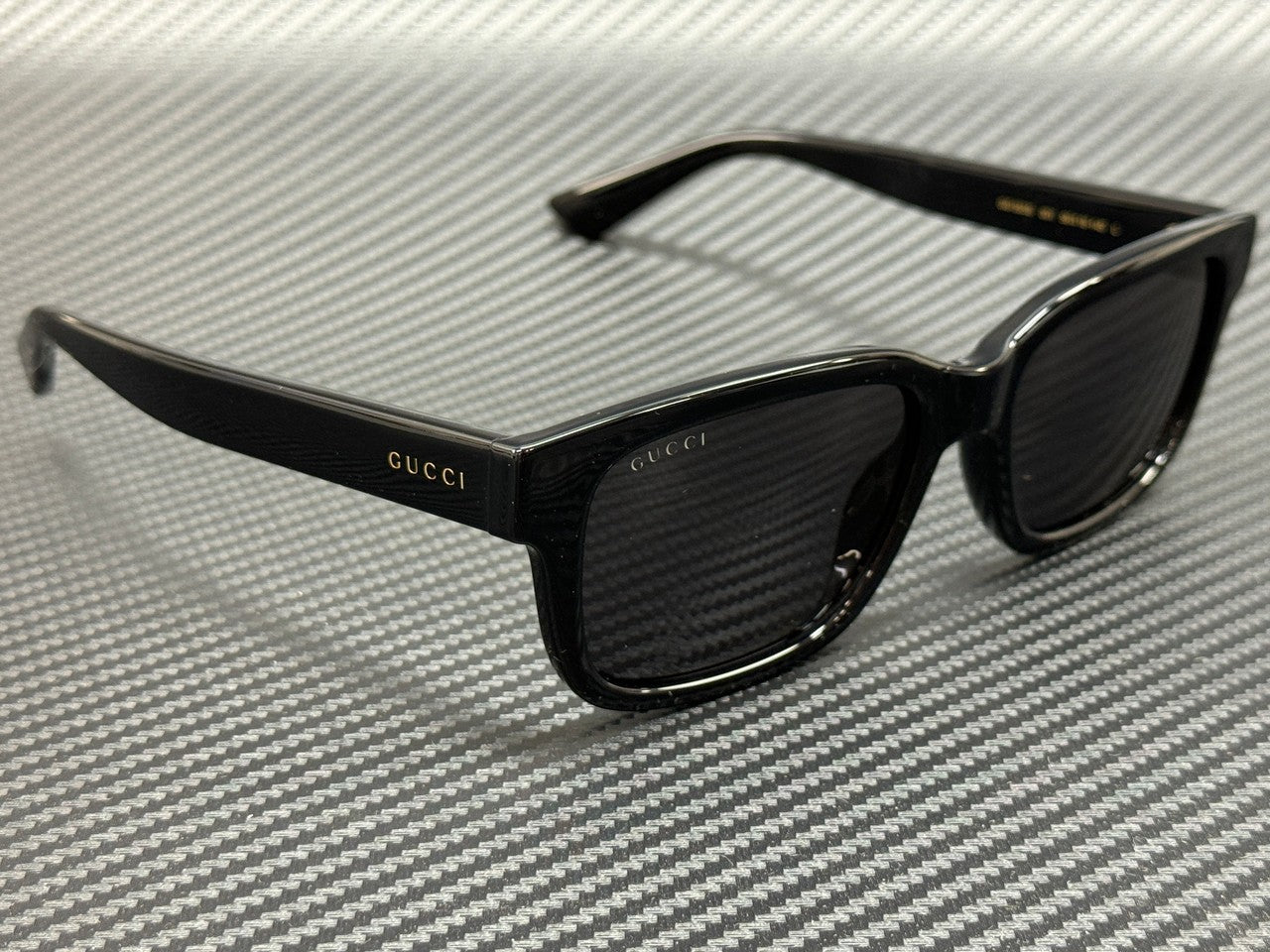 GUCCI GG1583S 001 Black Grey Men's Large 56 mm Sunglasses