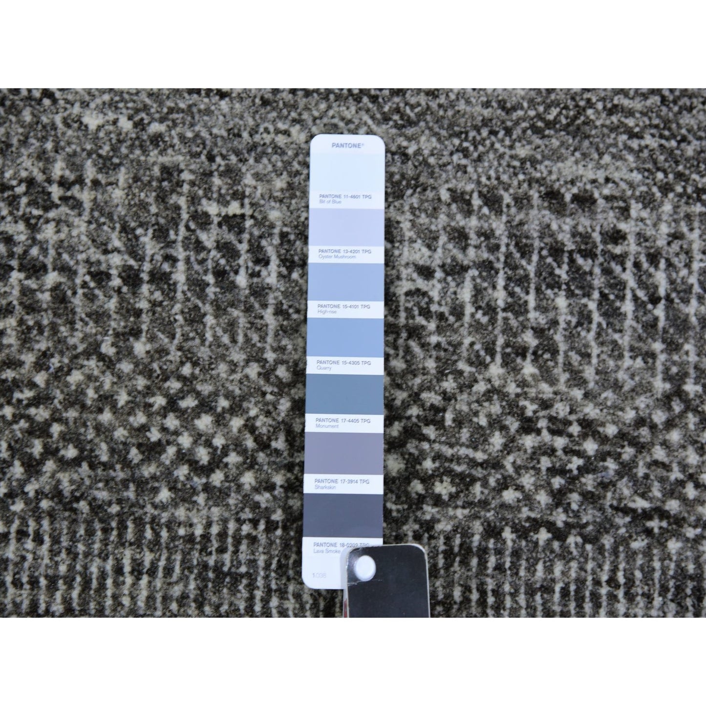 8'1"X8'2" Harbor Gray Undyed Wool Grass Design Square Hand Knotted Rug